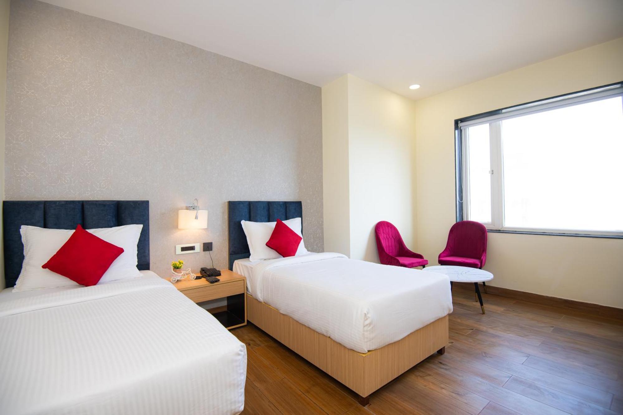 Faizābād Hotel Avadh Classio Near By Ram Mandir מראה חיצוני תמונה