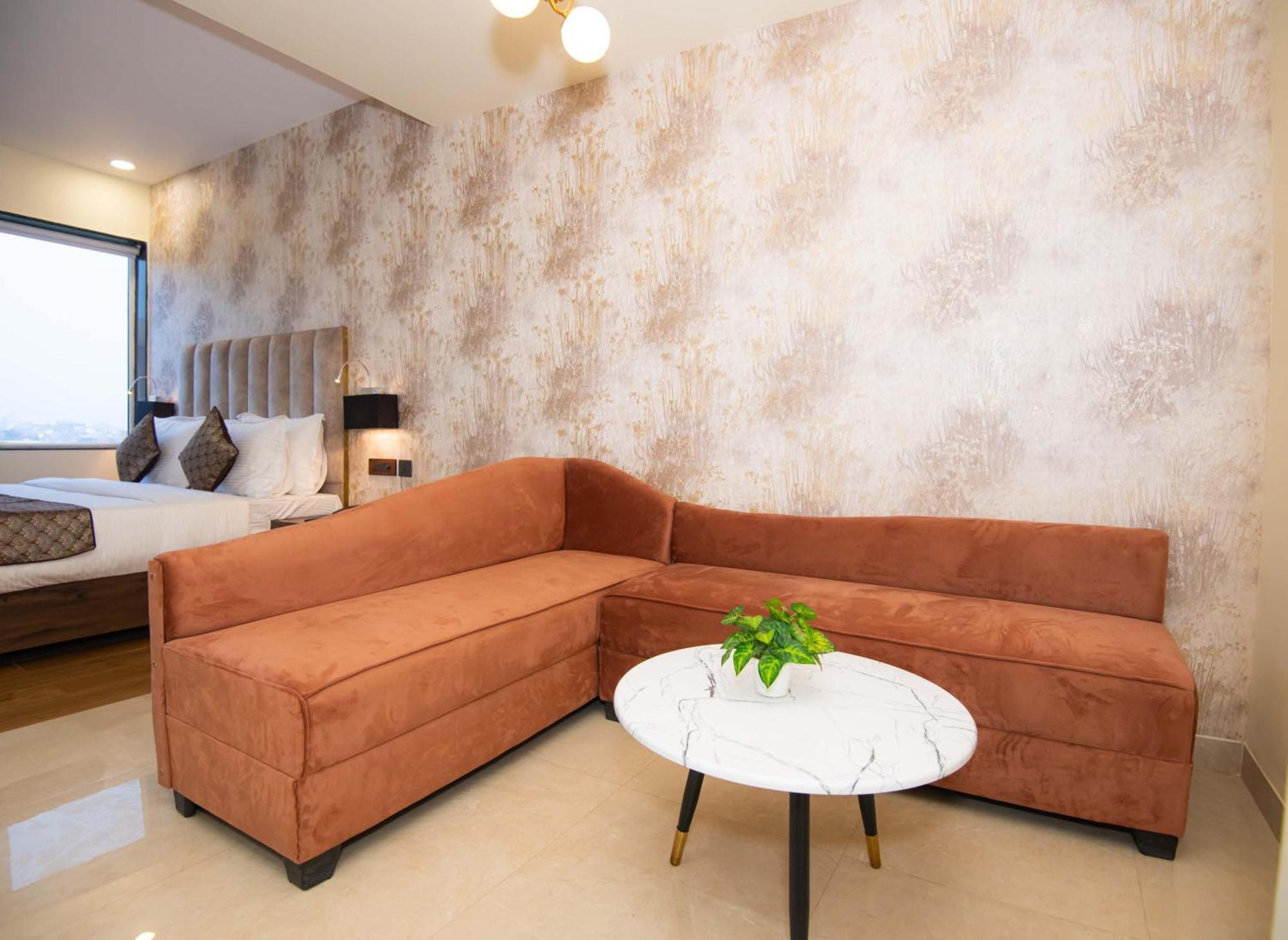Faizābād Hotel Avadh Classio Near By Ram Mandir מראה חיצוני תמונה
